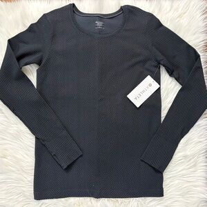 NWT Athleta Flurry Base Layer Top